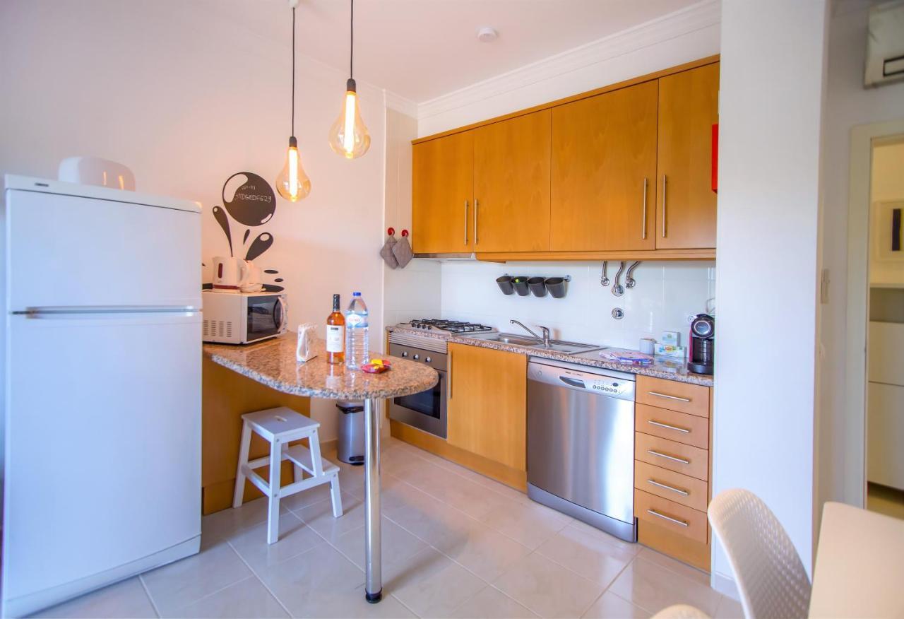 Alfeli-Ap Apartment Olhos de Agua  Luaran gambar